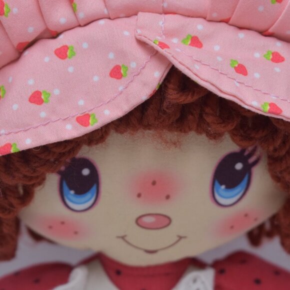 Strawberry Shortcake Stuffed Toy Rag Doll Vintage-Inspired 2021 Plush Basic Fun - Picture 7 of 10